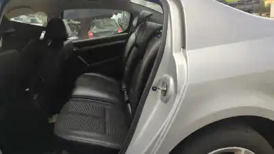 Sloopvoertuig peugeot 407 (6d_) 2.0 hdi 135 (6drhrh. 6drhre. 6drhrg. 6drhrj) van het jaar 2004 aangedreven rhr (dw10bted4)