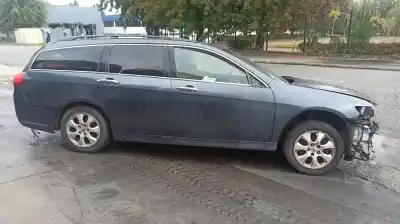 Sloopvoertuig honda accord tourer (cn/cm) 2.2 ctdi van het jaar 2006 aangedreven n22a1