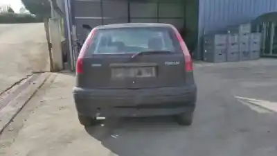 Здавання транспортного засобу fiat punto (176_) 75 1.2 року 1994 потужний 176 a8.000