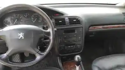 Scrapping Vehicle peugeot 406 (8b) 2.0 16v of the year 2000 powered rfn (ew10j4)
