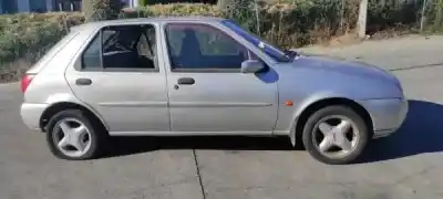 Veículo de Sucata ford fiesta iv (ja_, jb_) 1.25 i 16v gasolina 1998 5p do ano 1999 alimentado 