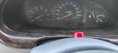 Veículo de Sucata ford fiesta iv (ja_, jb_) 1.25 i 16v gasolina 1998 5p do ano 1999 alimentado 