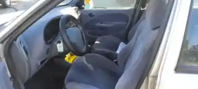 Veículo de Sucata ford fiesta iv (ja_, jb_) 1.25 i 16v gasolina 1998 5p do ano 1999 alimentado 