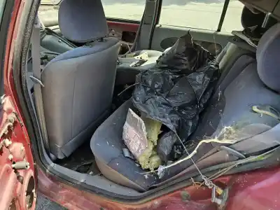 Veículo de Sucata renault clio ii (bb_, cb_) 1.2 (bb0a bb0f bb10 bb1k bb28 bb2d bb2h cb0a.... do ano 1998 alimentado d7f 710|d7f 720|d7f 722|d7f 726|d7f 744|d7f 746|d7