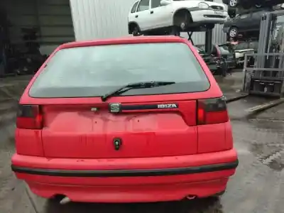 Veículo de Sucata seat ibiza ii (6k1) 1.4 i do ano 1994 alimentado 0
