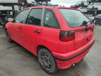 Veículo de Sucata seat ibiza ii (6k1) 1.4 i do ano 1994 alimentado 0