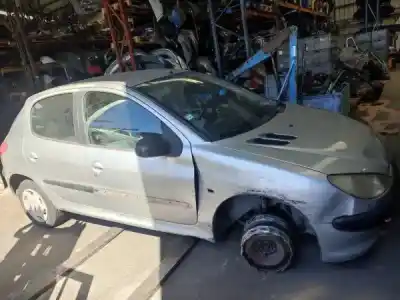 Veículo de Sucata peugeot 206 (2a/c) 1.1 gasolina 5p do ano 2003 alimentado hfx (tu1jp)