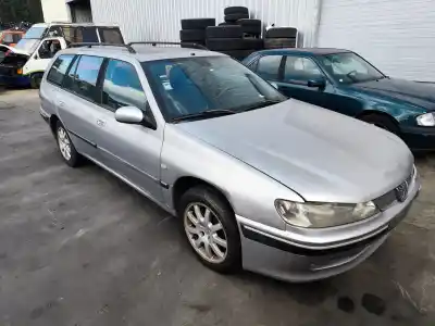 Véhicule à la ferraille peugeot 406 break (8e/f) 2.0 hdi 110 de l'année 2001 alimenté rhz (dw10ated)