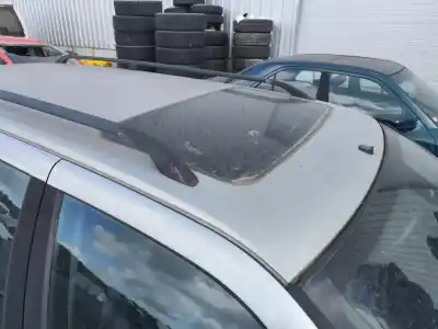 Véhicule à la ferraille peugeot 406 break (8e/f) 2.0 hdi 110 de l'année 2001 alimenté rhz (dw10ated)