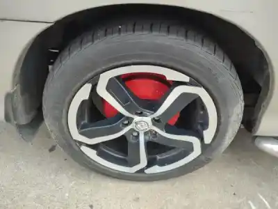 Veículo de Sucata kia carnival i (up) 2.9 td do ano 2000 alimentado j3