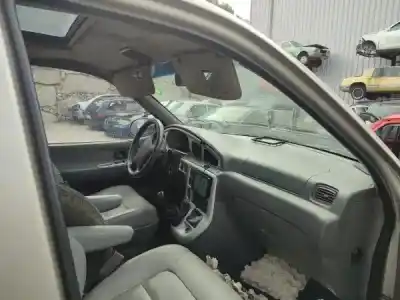 Veículo de Sucata kia carnival i (up) 2.9 td do ano 2000 alimentado j3