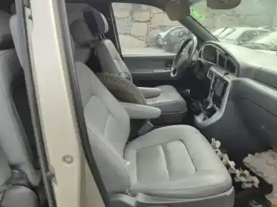 Veículo de Sucata kia carnival i (up) 2.9 td do ano 2000 alimentado j3