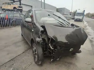 Veículo de Sucata smart forfour (453) 0.9 (453.044. 453.053) gasolina 2017 5p do ano 2017 alimentado h4b 409|m 281.910