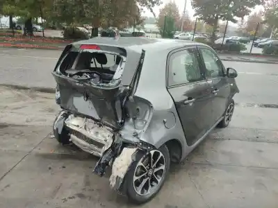 Veículo de Sucata smart forfour (453) 0.9 (453.044. 453.053) gasolina 2017 5p do ano 2017 alimentado h4b 409|m 281.910