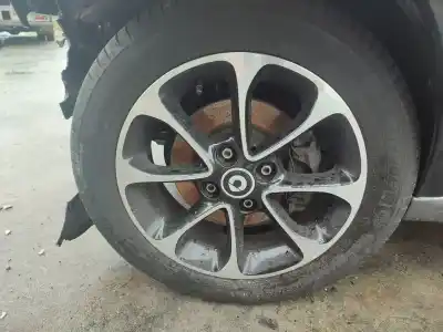 Veículo de Sucata smart forfour (453) 0.9 (453.044. 453.053) gasolina 2017 5p do ano 2017 alimentado h4b 409|m 281.910