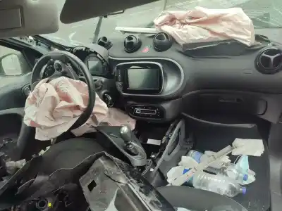Veículo de Sucata smart forfour (453) 0.9 (453.044. 453.053) gasolina 2017 5p do ano 2017 alimentado h4b 409|m 281.910