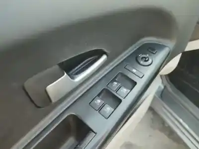 Véhicule à la ferraille kia ceed sw (ed) 1.4 de l'année 2008 alimenté g4fa