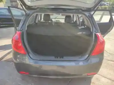 Véhicule à la ferraille kia ceed sw (ed) 1.4 de l'année 2008 alimenté g4fa