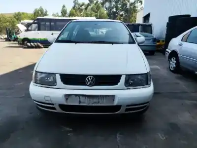 Здавання транспортного засобу volkswagen polo van furgoneta/hatchback (6n1) 1.0 року 1996 потужний aev
