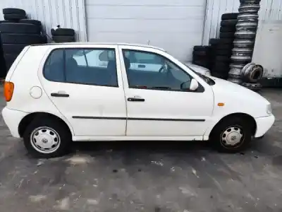 Здавання транспортного засобу volkswagen polo van furgoneta/hatchback (6n1) 1.0 року 1996 потужний aev