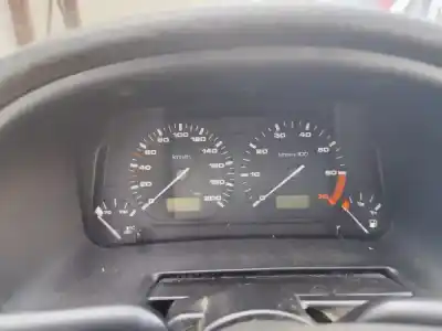 Здавання транспортного засобу volkswagen polo van furgoneta/hatchback (6n1) 1.0 року 1996 потужний aev