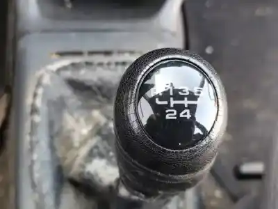 Здавання транспортного засобу volkswagen polo van furgoneta/hatchback (6n1) 1.0 року 1996 потужний aev