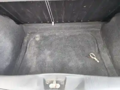 Здавання транспортного засобу volkswagen polo van furgoneta/hatchback (6n1) 1.0 року 1996 потужний aev