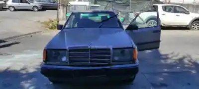 Здавання транспортного засобу MERCEDES-BENZ TRÊS VOLUMES (W124)  року 1995 потужний 