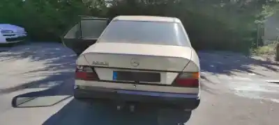 Hurda Aracı mercedes-benz três volumes (w124) 250 d (124.125) gasóleo 1995 4p yılın 1995 güçlü 