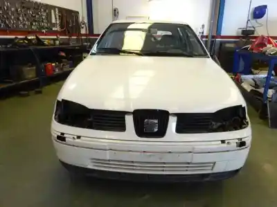 Verschrottungsfahrzeug SEAT IBIZA (6K1) 1.4 des Jahres 1999 angetrieben AKK