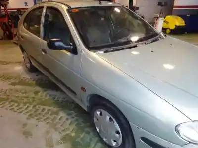 Утилизация автомобиля renault megane i coupe fase 2 1.4 16v года 2001 питание k4j c7
