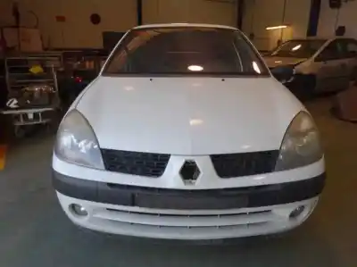 Здавання транспортного засобу RENAULT CLIO II FASE II (B/CB0) 1.5 dCi Diesel 65 CV / 48 KW року 2002 потужний K9K A7