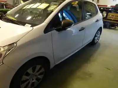 Veículo de Sucata peugeot 208 1.4 hdi fap do ano 2013 alimentado 8hr