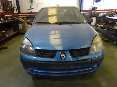 Здавання транспортного засобу RENAULT CLIO II FASE II (B/CB0) 1.2 року 2003 потужний D7F G7