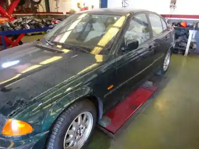 Veículo de Sucata bmw serie 3 berlina (e46) 318i do ano 1998 alimentado 19-4e-1