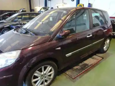 Здавання транспортного засобу renault scenic ii 1.9 dci diesel року 2003 потужний f9q d8