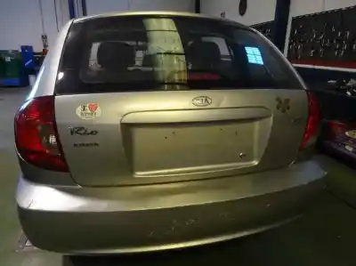 Veículo de Sucata kia rio 1.3 cat do ano 2003 alimentado a3d