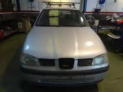 Veículo de Sucata SEAT IBIZA (6K1) 1.4 do ano 2000 alimentado AKK