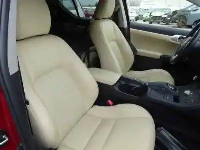 Veículo de Sucata lexus ct (zwa10) 1.8 200h do ano 2012 alimentado 2zr