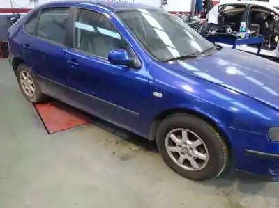 Verschrottungsfahrzeug seat leon (1m1) 1.6 des jahres 2000 angetrieben akl