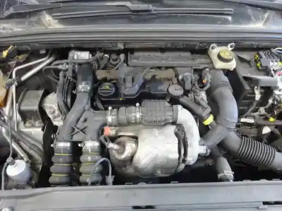 Veículo de Sucata peugeot 308 ii cc do ano 2013 alimentado 9h05