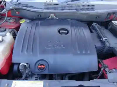 Vehicul casat dodge caliber 2.0 16v crd cat al anului 2006 alimentat bsy