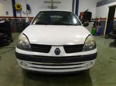 Здавання транспортного засобу RENAULT CLIO II FASE II (B/CB0) 1.2 року 2002 потужний D7F G7