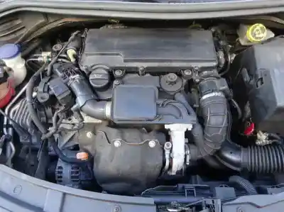 Veículo de Sucata peugeot 207 confort do ano 2009 alimentado 8hz