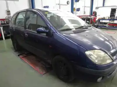 Scrapping Vehicle renault scenic (ja..) 1.9 dci century of the year 2003 powered f9q q7