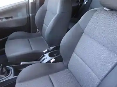 Sloopvoertuig peugeot 207 1.6 16v hdi van het jaar 2009 aangedreven 9h02