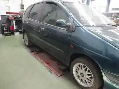 Здавання транспортного засобу renault megane i scenic (ja0) 1.6 року 1998 потужний k7m