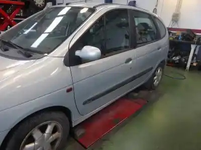 Scrapping Vehicle renault scenic (ja..) 1.6 16v fairway of the year 2000 powered k4m a7
