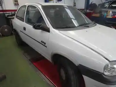 Veículo de Sucata opel corsa b 1.4 cat (2h6) do ano 1997 alimentado x14sz