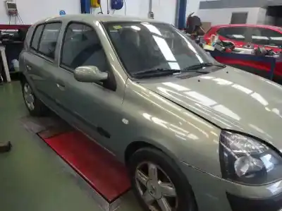Здавання транспортного засобу renault clio ii fase ii (b/cb0) 1.2 16v року 2003 потужний d4fb7